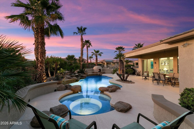 51-16385 W Glacier Ct