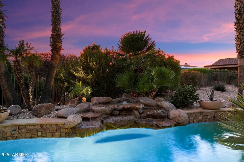 50-16385 W Glacier Ct