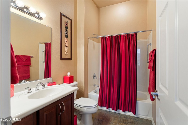 35-16385 W Glacier Ct