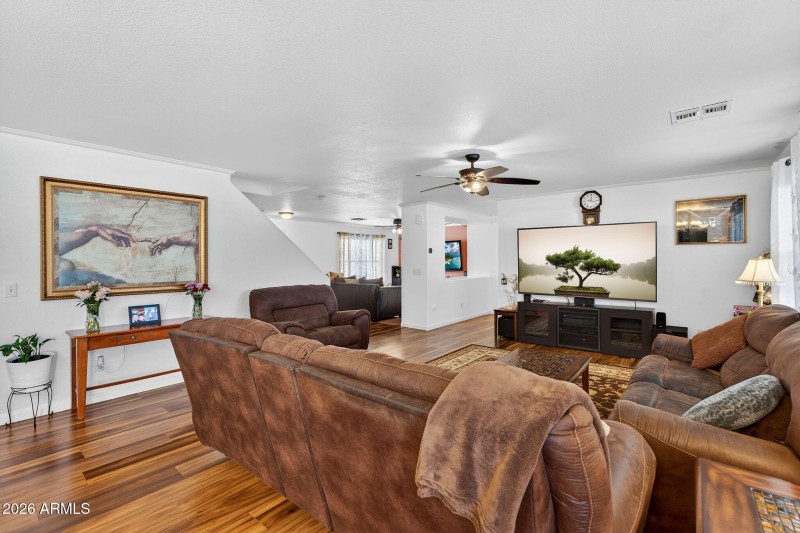 11-web-or-mls-58E Winged Foot Dr