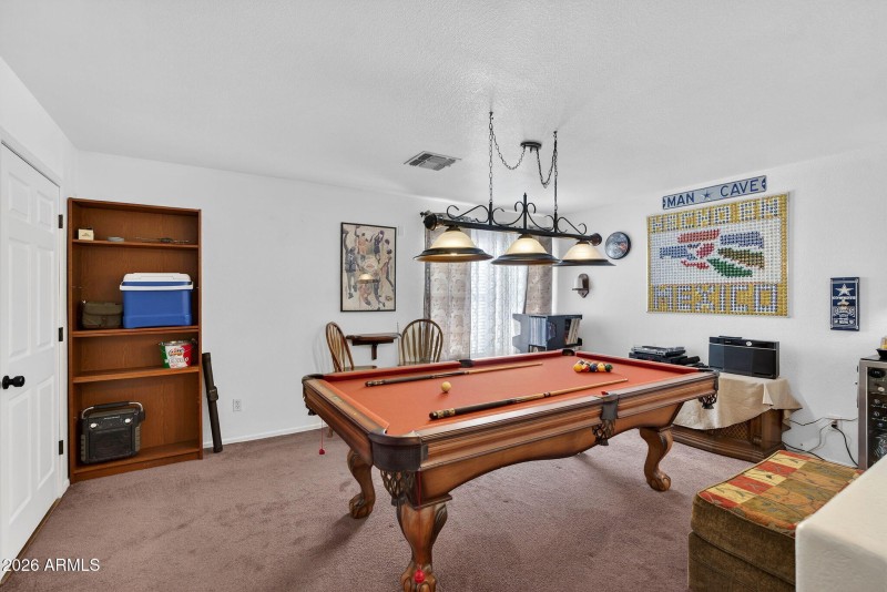 24-web-or-mls-20E Winged Foot Dr