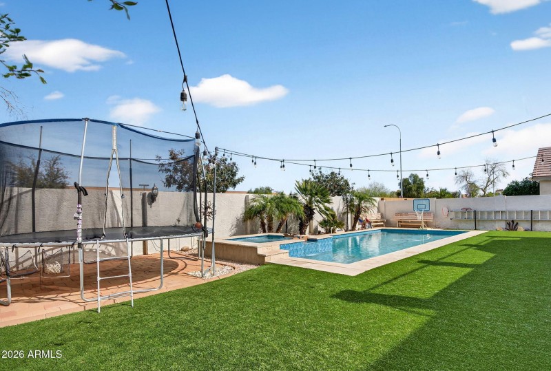 57-web-or-mls-08E Winged Foot Dr