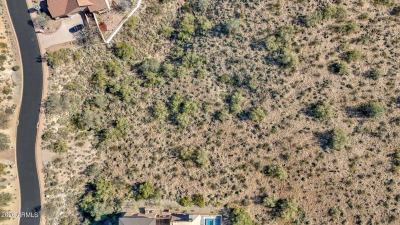 021_Bird's Eye Lot View