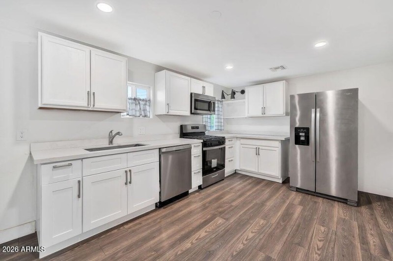 20260126204847620775000000-o