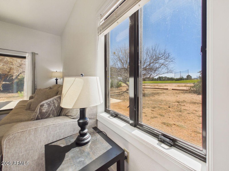 CAM06294G6-PR0015-STILL024