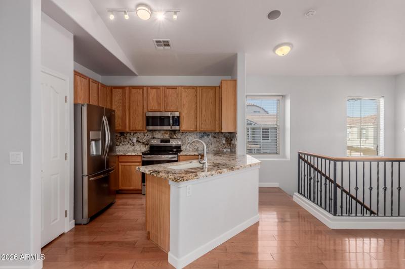 21 Campbell - Kitchen 3