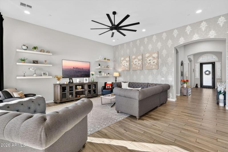 011_16-web-or-mls-30e_melissa_pl_82