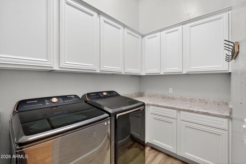 062_70-web-or-mls-80e_melissa_pl_263