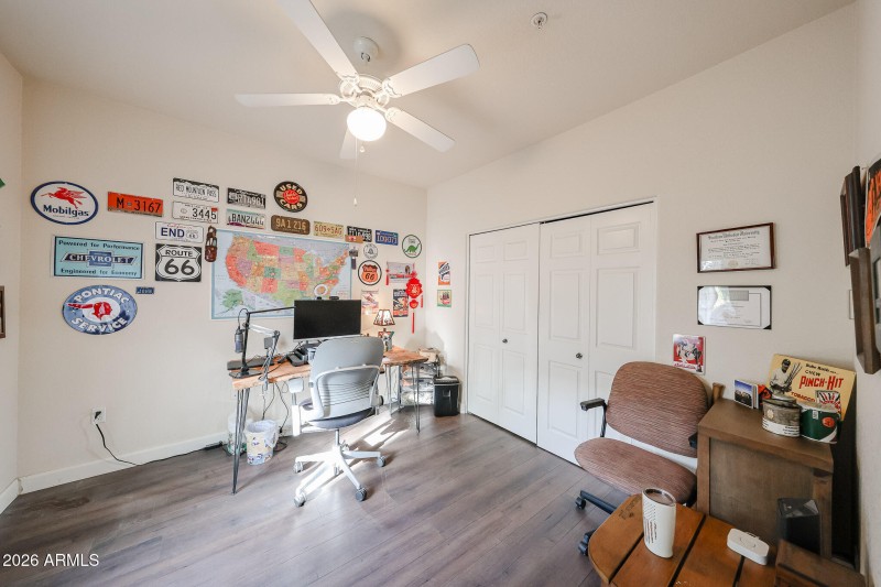 Bedroom/office/den on main floor