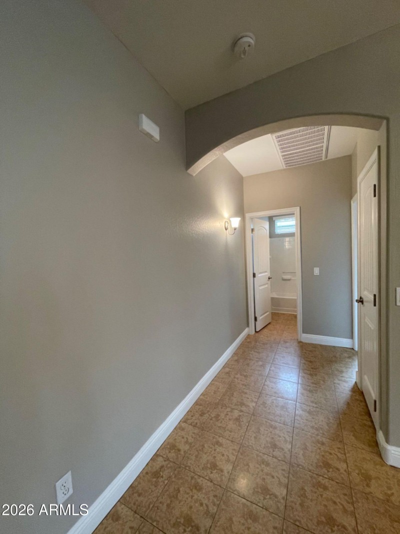 8A26710C-0FBA-4C3D-8813-4F4024D2661D