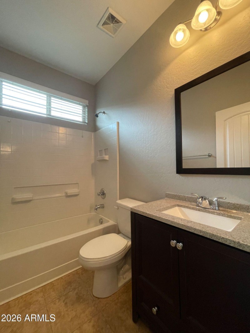 6939FC21-3A89-4458-9371-4998A574AAF6