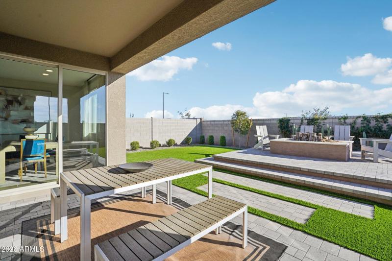 38-web-or-mls-Homesteaders Rd-S2002-038