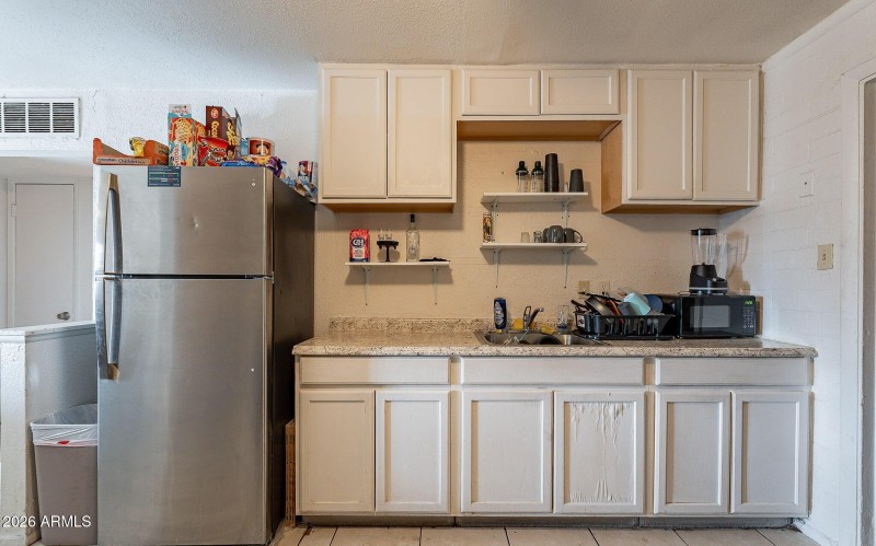 20230309221344130676000000-o