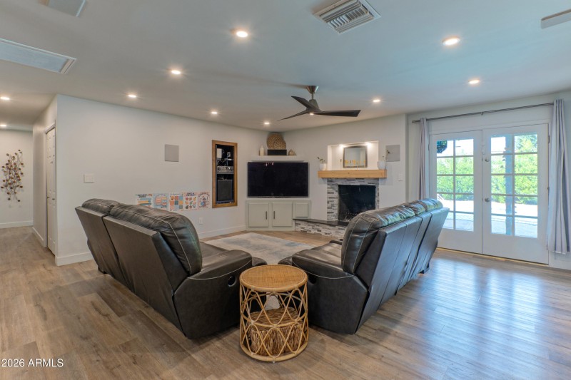 Wood burning fireplace