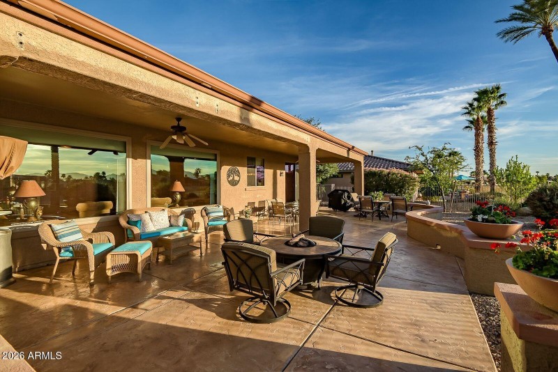 rawhide - bk patio 5