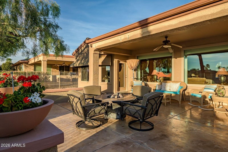 rawhide - bk patio 8