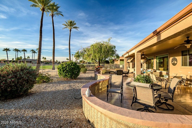 rawhide - bk patio 10