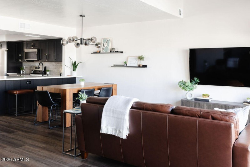 1512 S River Dr Tempe Townhouse