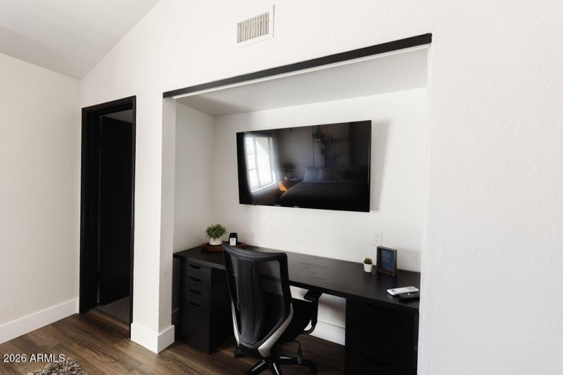 Primary Suite Desk Area