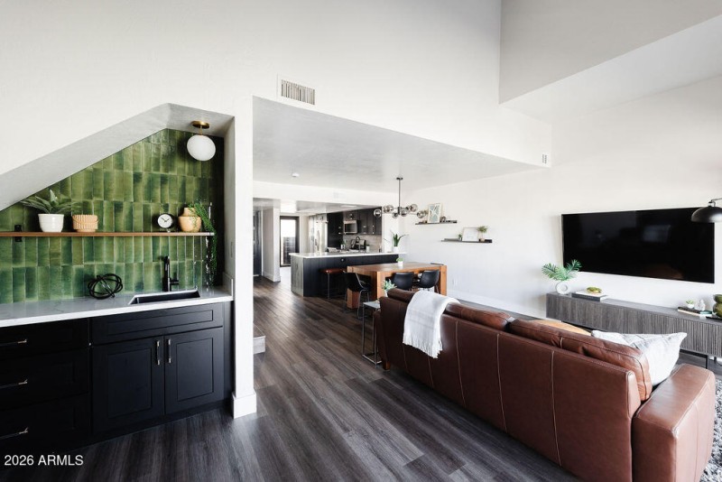 1512 S River Dr Tempe Townhouse