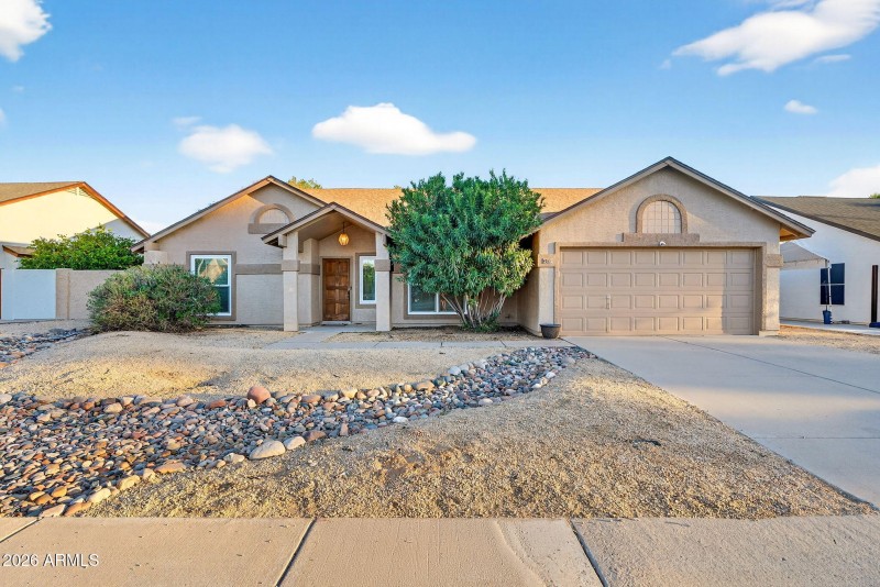 4-web-or-mls-38E Hobart St