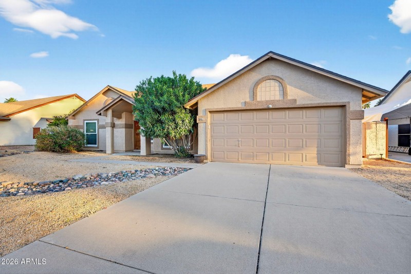 6-web-or-mls-37E Hobart St