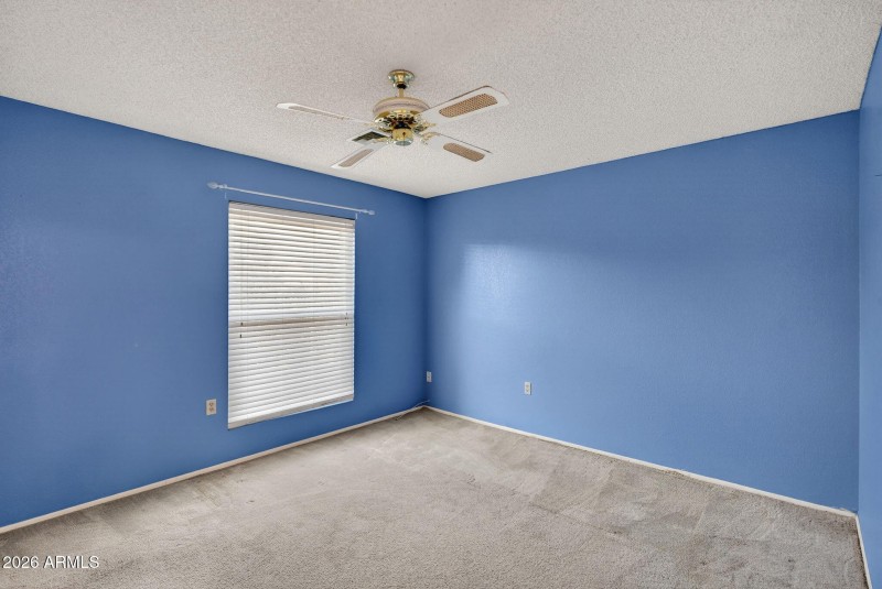 30-web-or-mls-24E Hobart St