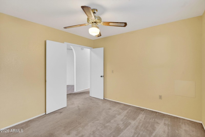 31-web-or-mls-28E Hobart St