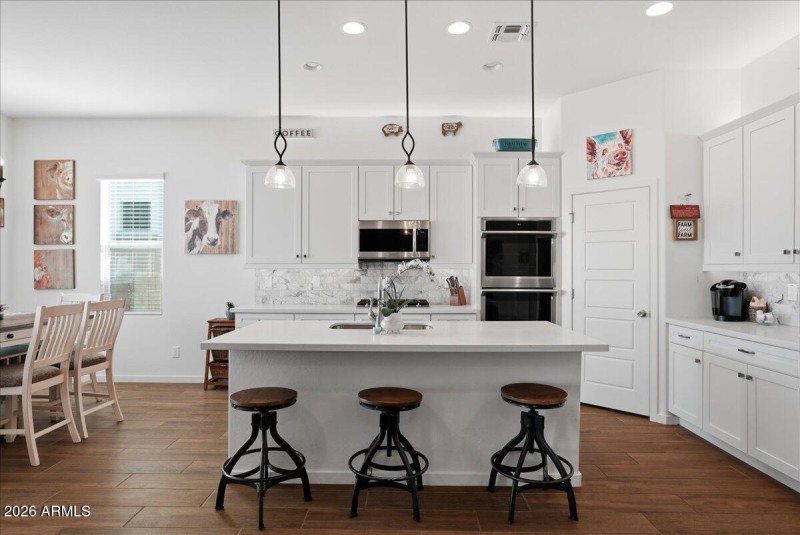 10-21088 E Arroyo Verde Dr_RedHogMedia