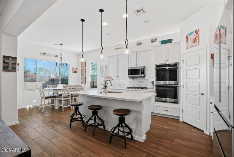 11-21088 E Arroyo Verde Dr_RedHogMedia