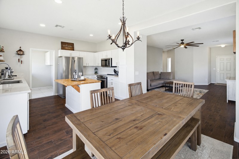 5022 E Peak View Rd-25