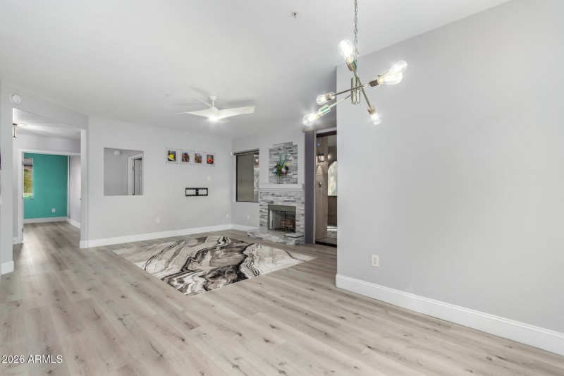 08-Frank Lloyd Weight