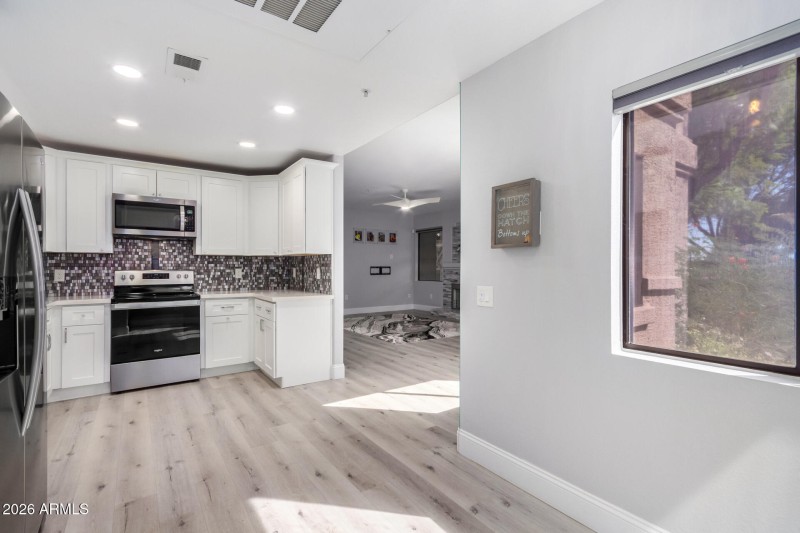 12-Frank Lloyd Weight