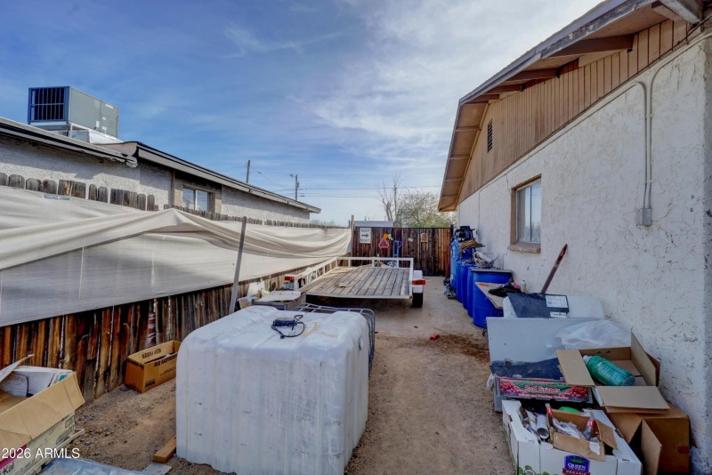 19 - Side Yard RV Gate