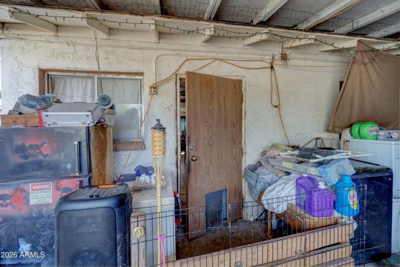 20 - Backyard Covered Patio