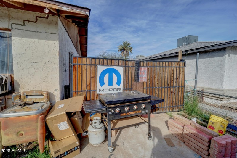 23 - Side Yard RV Gate