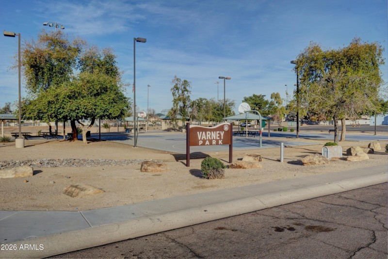 24 - Neighborhood Park