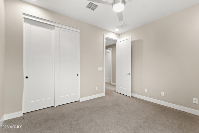 35_1717 e morten ave-35