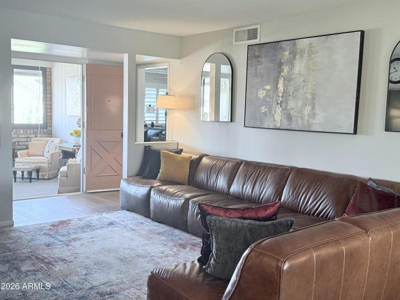 shows how it would be with furniture