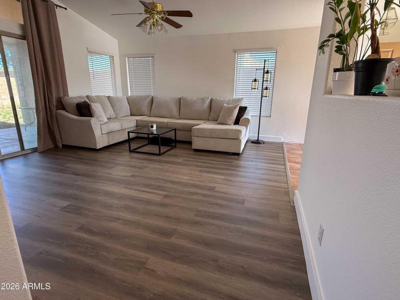 6906 West Phelps Road Peoria-19