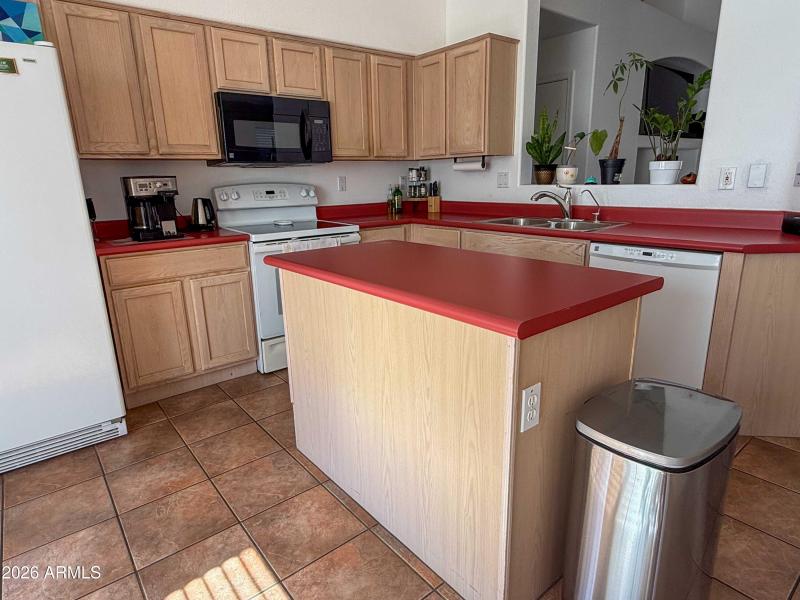 6906 West Phelps Road Peoria-03