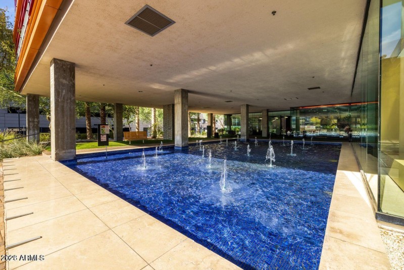 20221129173859546906000000-o