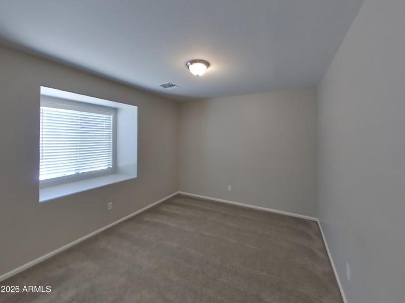 12_pc_NKc4RpuG0R_gL575mofcZ_layout_0