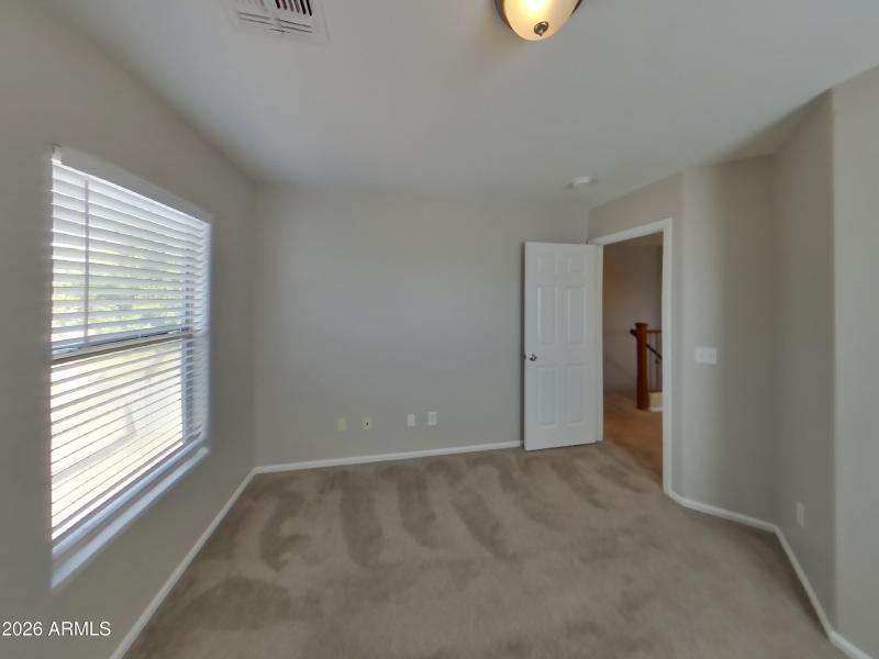 13_pc_HpfgbsjsfE_NsDmXq8xSm_layout_1