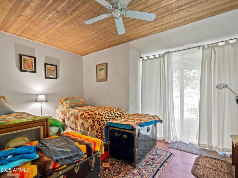 Guest Home Secondary Bedroom