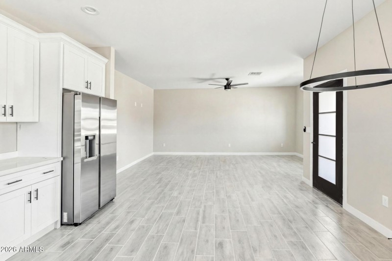 240 Valerie Lane-082016