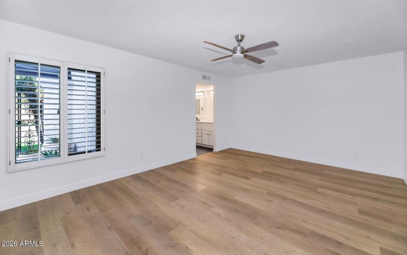 8151 E Del Joya Dr-large-014-017-TOD7920