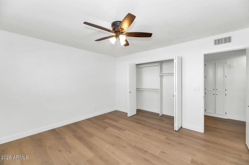 8151 E Del Joya Dr-large-019-025-TOD7938