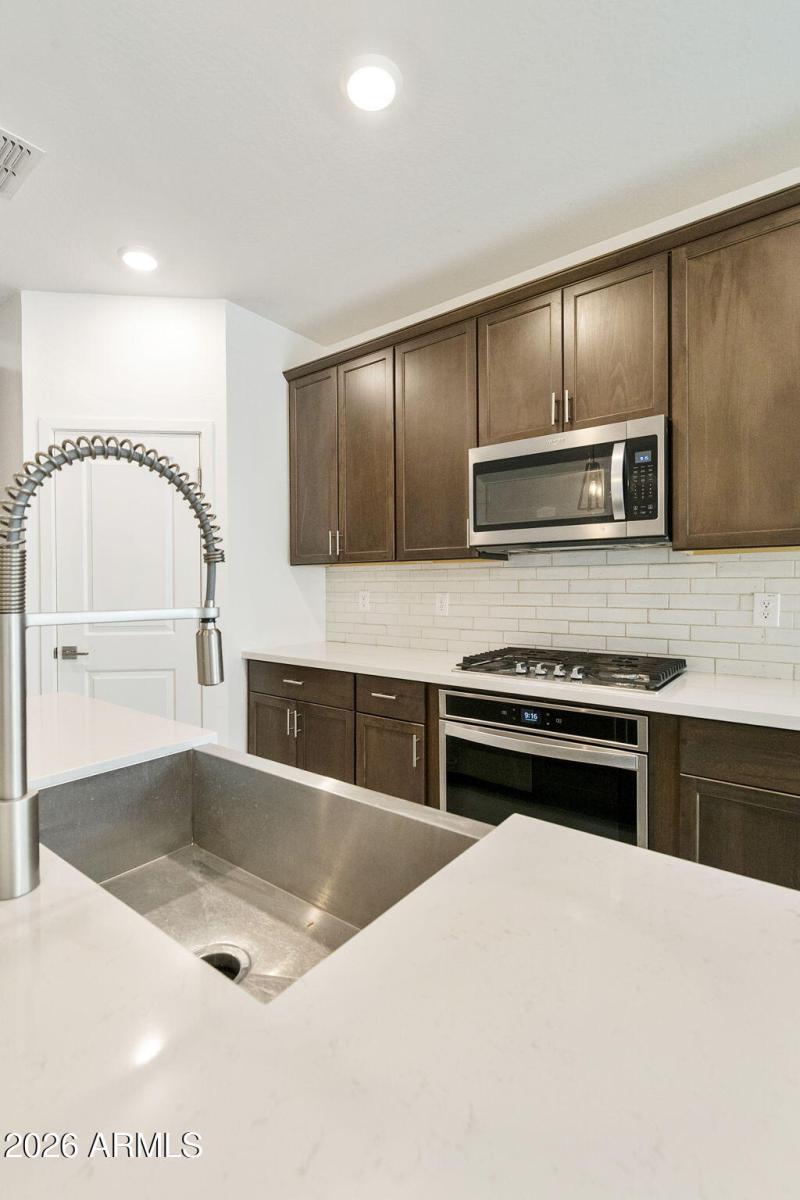 35-web-or-mls-DLB_7843