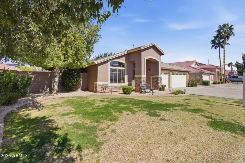 3-web-or-mls-389a3346 ruben ortiz